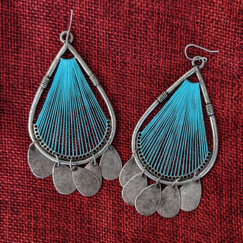 Turquoise & silver statement earrings - Picture 3 of 6